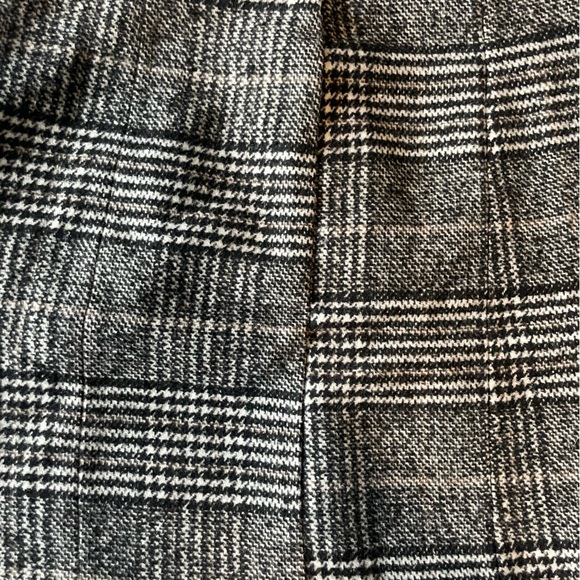 Forever 21 skirt lightly worn - Picture 4 of 4